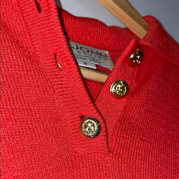 St. John by Marie Gray vibrant Deep Coral and gold trim Knit Top Size P - Picture 5 of 8